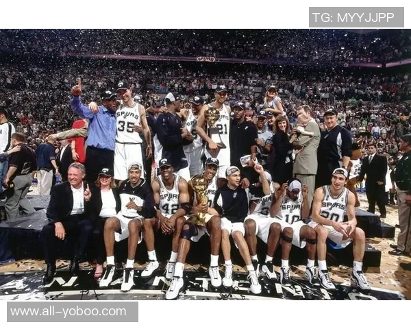 马刺艰难赛程回顾主场仅得一胜未来挑战更为严峻的牛仔之旅在前